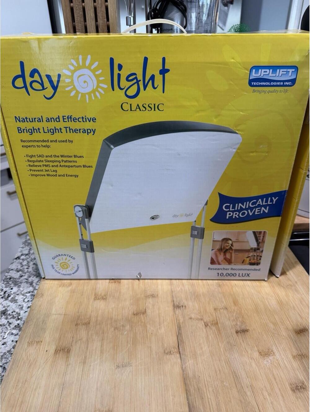 Carex Day Light Classic Plus Sunlight Therapy 10,000 LUX Therapy Lamp *